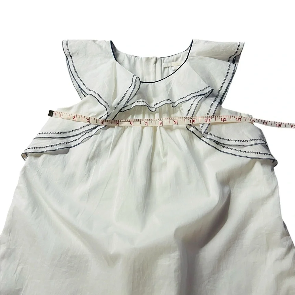 Chloe Kids White Formal Dress With Beautiful Blue accents Size 8